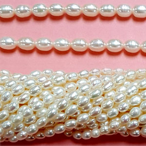 FRESHWATER PEARL RICE 5-5.5MM WHITE